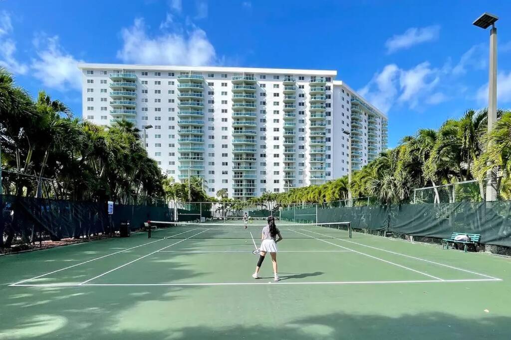 דירות מיאמי ביץ' Ocean Reserve Sunny Isles 11Th Str-02330 מראה חיצוני תמונה