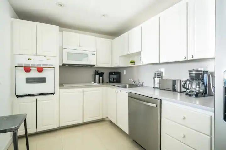 דירות מיאמי ביץ' Ocean Reserve Sunny Isles 11Th Str-02330 מראה חיצוני תמונה